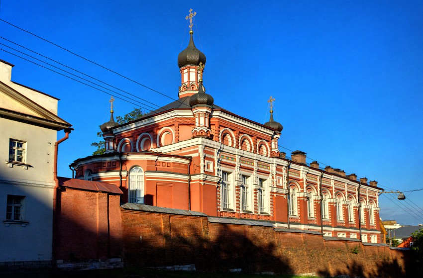 Богородице-Рождественский монастырь. Церковь Казанской иконы Божией Матери, Мещанский (Центральный административный округ (ЦАО), г. Москва). фасады