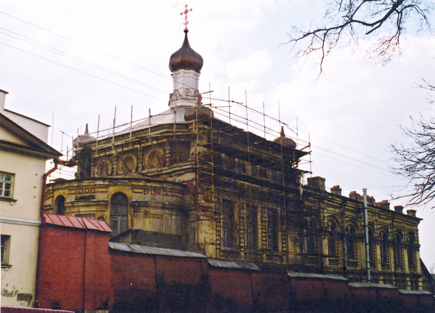 Богородице-Рождественский монастырь. Церковь Казанской иконы Божией Матери, Мещанский (Центральный административный округ (ЦАО), г. Москва). фасады