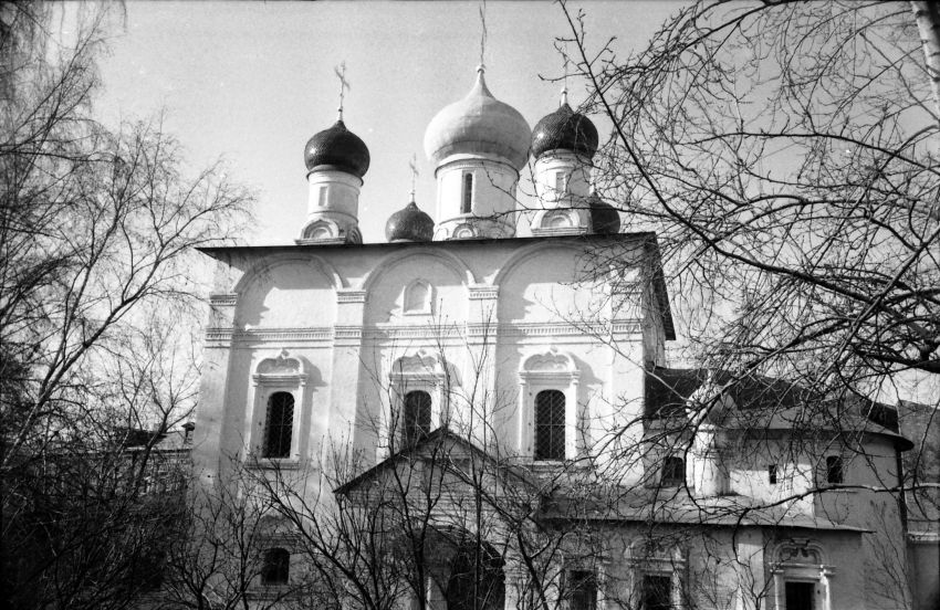 Сретенский монастырь. Собор Сретения Владимирской иконы Божией Матери, Мещанский (Центральный административный округ (ЦАО), г. Москва). фасады