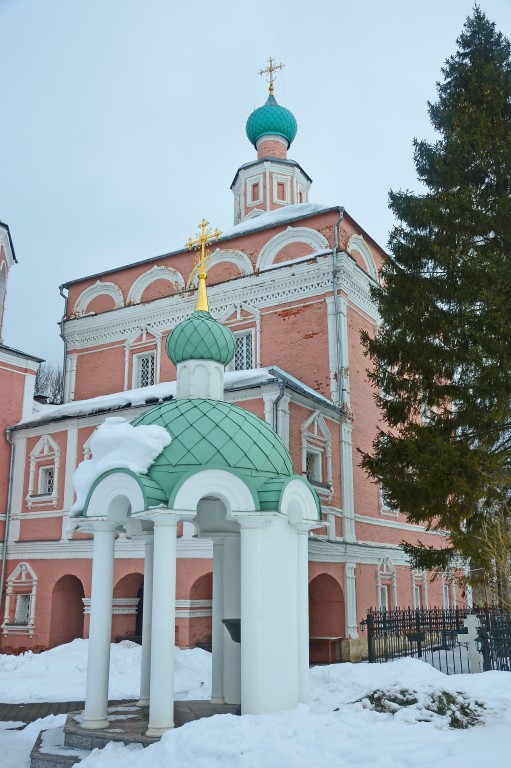 Венёв-Монастырь. Никольско-Успенский женский монастырь. фасады