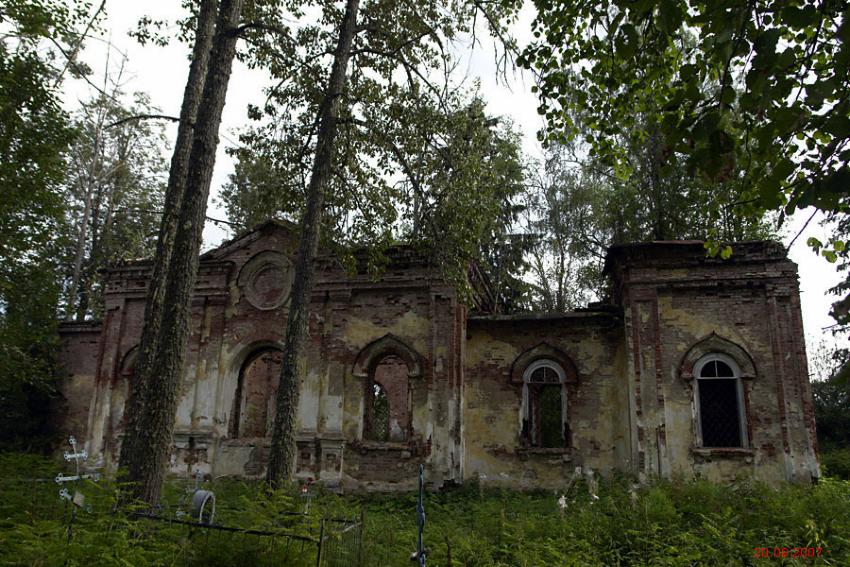 Церковь Тихвинской иконы Божией Матери, Новинка (Тихвинский район, Ленинградская область). фасады