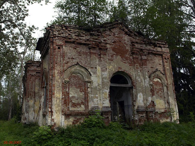 Церковь Тихвинской иконы Божией Матери, Новинка (Тихвинский район, Ленинградская область). фасады