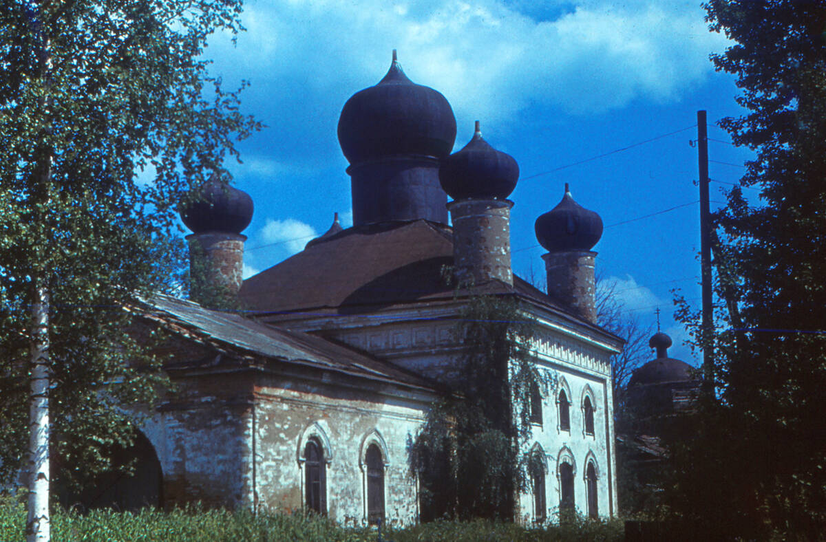 Церковь Покрова Пресвятой Богородицы, Горка (Тихвинский район, Ленинградская область). фасады