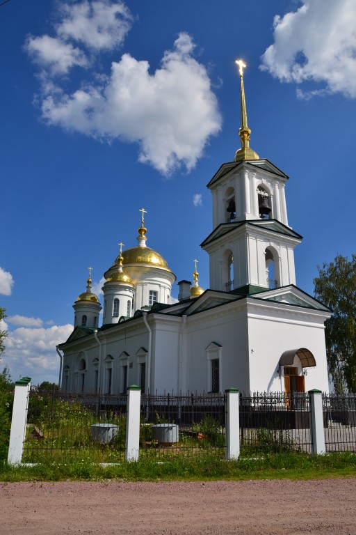 Церковь Преображения Господня (каменная), Пидьма (Подпорожский район, Ленинградская область). фасады
