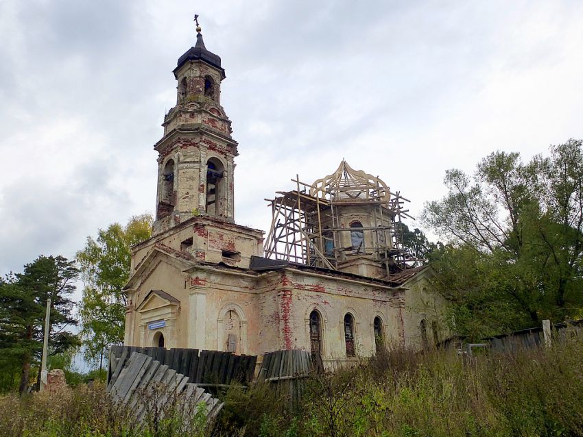 Торжок. Церковь Вознесения Господня. фасады