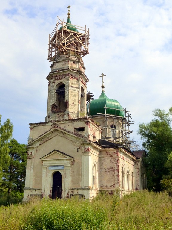 Торжок. Церковь Вознесения Господня. фасады