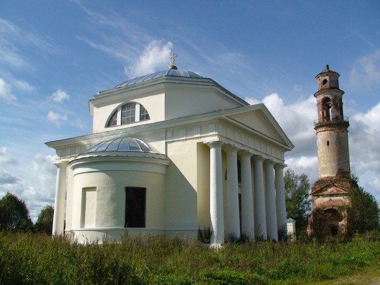 Арпачёво. Церковь Казанской иконы Божией Матери. фасады