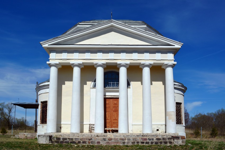 Церковь Казанской иконы Божией Матери, Арпачёво (Торжокский район и г. Торжок, Тверская область). фасады, Южный портик храма