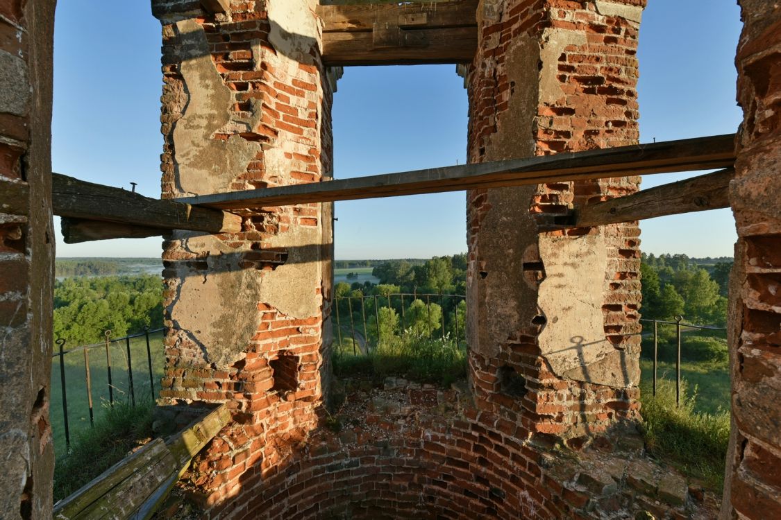 Церковь Казанской иконы Божией Матери, Арпачёво (Торжокский район и г. Торжок, Тверская область). интерьер и убранство, Ярус звона колокольни. Западная сторона