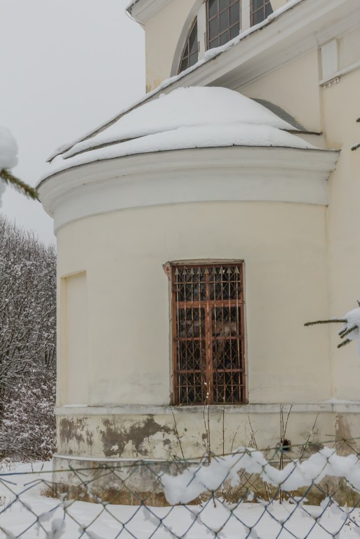 Церковь Казанской иконы Божией Матери, Арпачёво (Торжокский район и г. Торжок, Тверская область). архитектурные детали, Апсида