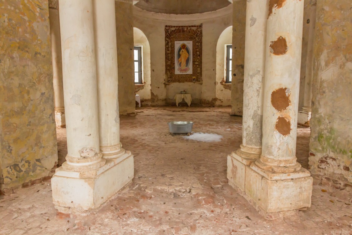 Церковь Воскресения Христова, Никольское (Торжокский район и г. Торжок, Тверская область). архитектурные детали