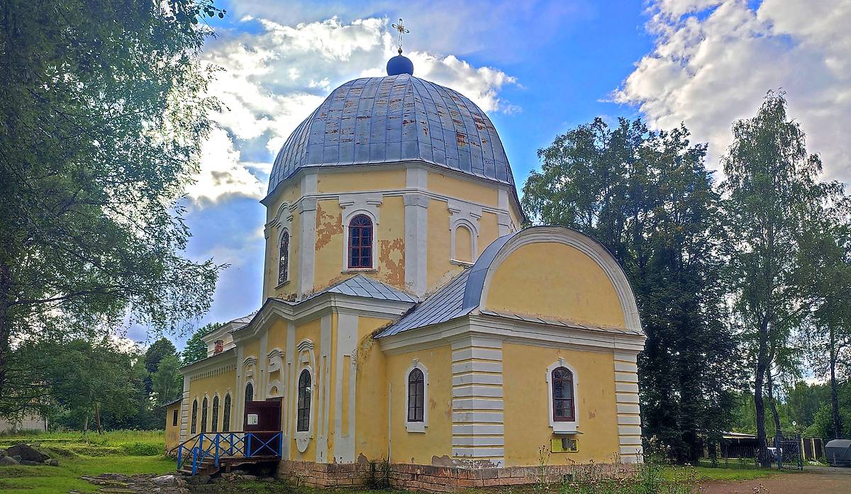 фасады. Церковь иконы Божией Матери "Знамение", Раёк (Торжокский район и г. Торжок, Тверская область)
