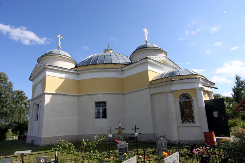 Церковь Рождества Пресвятой Богородицы, Упирвичи (Торжокский район и г. Торжок, Тверская область). фасады