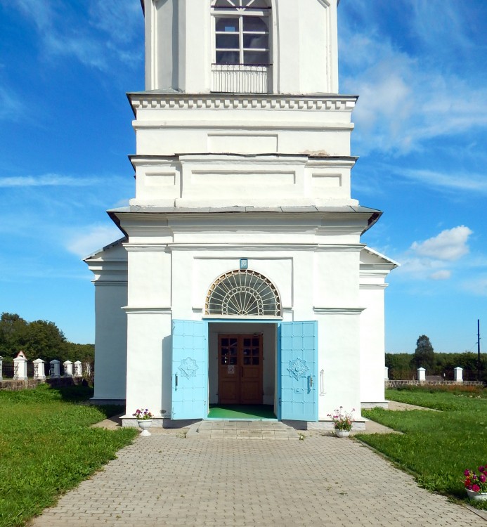 Церковь Казанской иконы Божией Матери, Рашкино (Торжокский район и г. Торжок, Тверская область). архитектурные детали