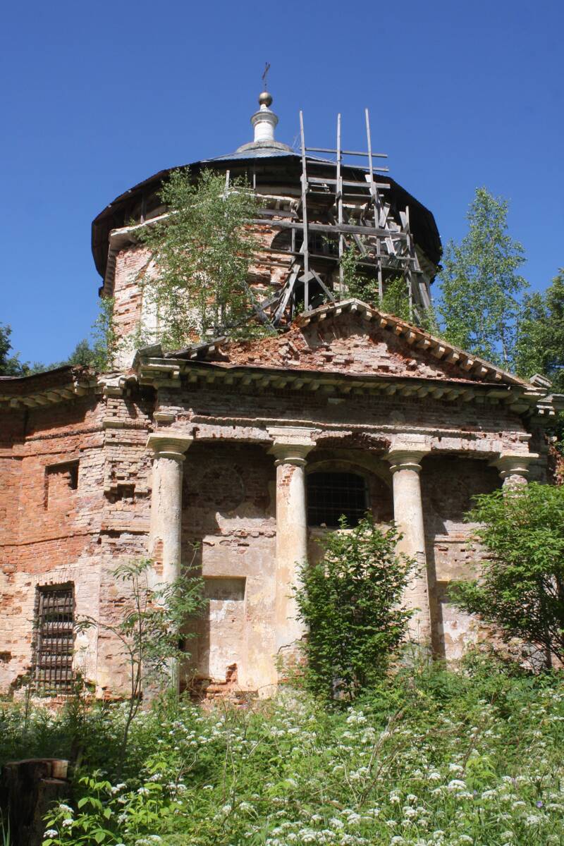 Церковь Спаса Нерукотворного Образа, Братково (Старицкий район, Тверская область). архитектурные детали