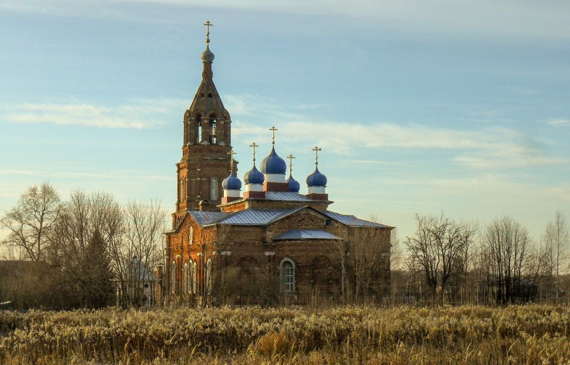 Церковь Рождества Пресвятой Богородицы, Гора (Орехово-Зуевский городской округ, Московская область). общий вид в ландшафте