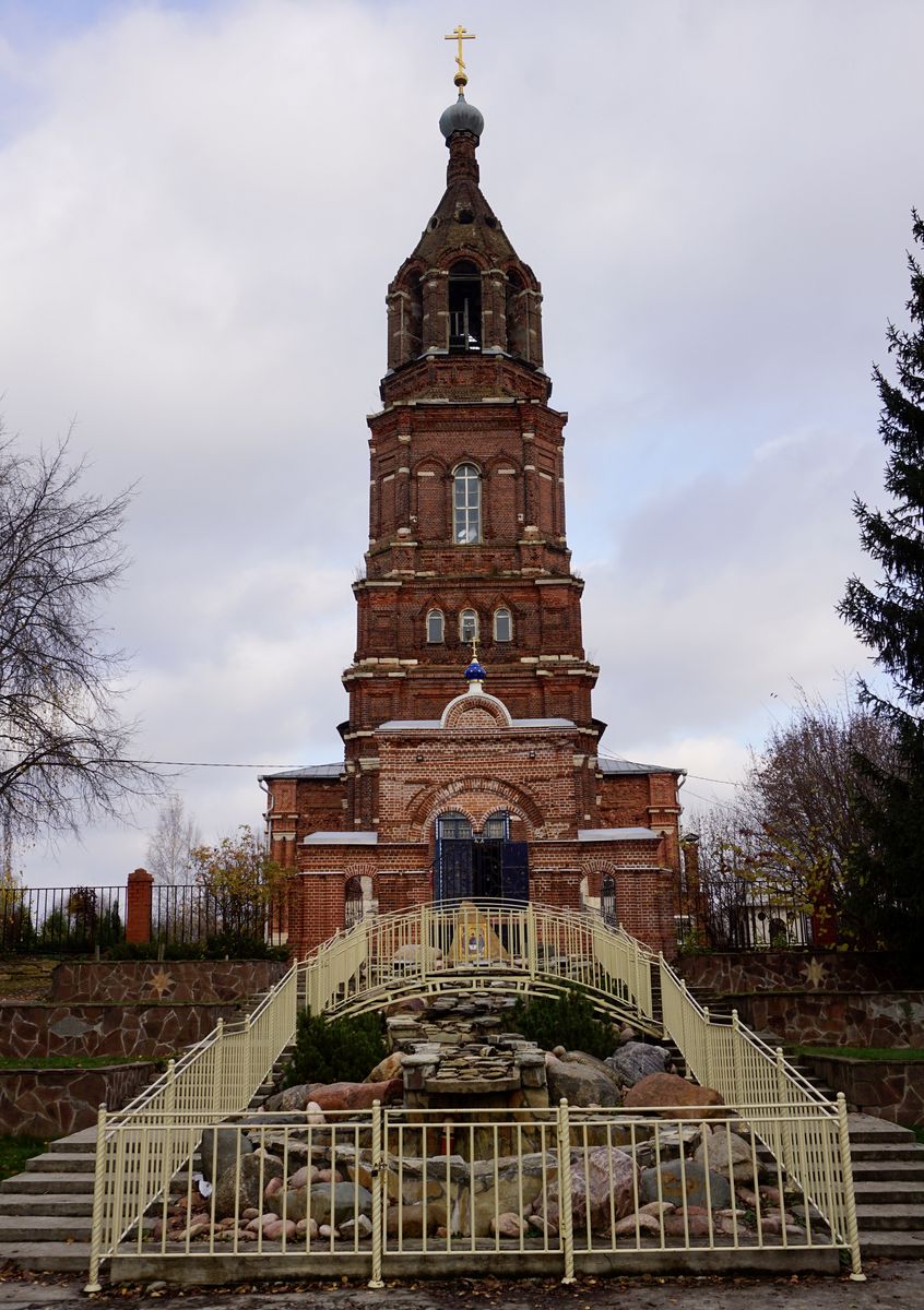 Церковь Рождества Пресвятой Богородицы, Гора (Орехово-Зуевский городской округ, Московская область). фасады