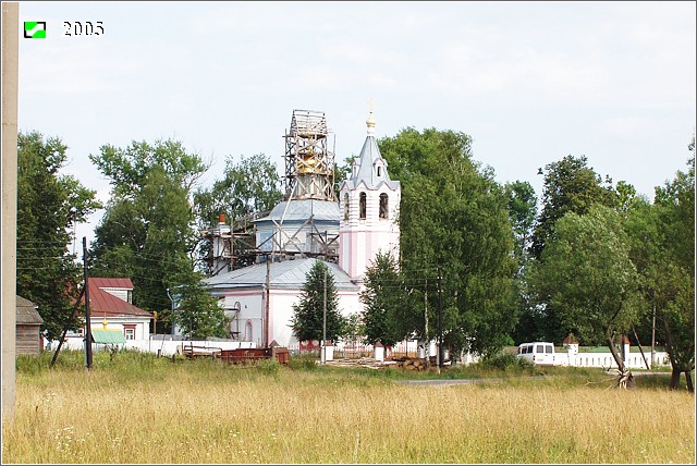 Церковь Всех Святых, Эдемское (Камешковский район, Владимирская область). общий вид в ландшафте, Вид с северо-запада