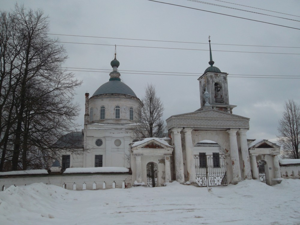 Горки. Церковь Троицы Живоначальной. фасады, Общий вид с севера
