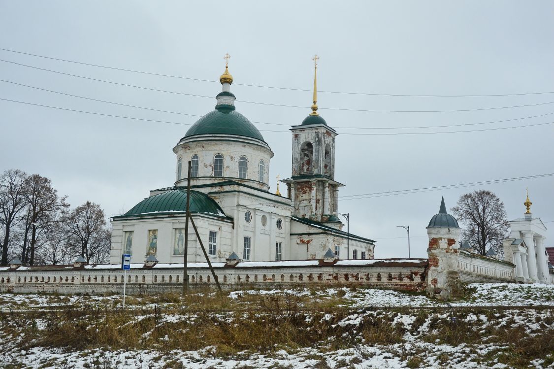 Церковь Троицы Живоначальной, Горки (Камешковский район, Владимирская область). фасады