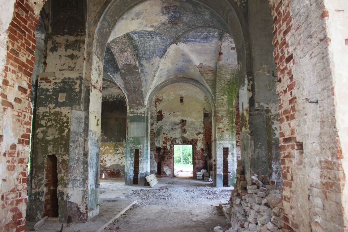 Церковь Троицы Живоначальной, Патакино (Камешковский район, Владимирская область). документальные фотографии