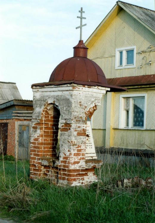 Неизвестная часовня, Курменево (Камешковский район, Владимирская область). фасады, северо-западный фасад