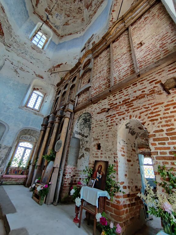 Церковь Троицы Живоначальной, Чистуха (Камешковский район, Владимирская область). дополнительная информация, Иконостас