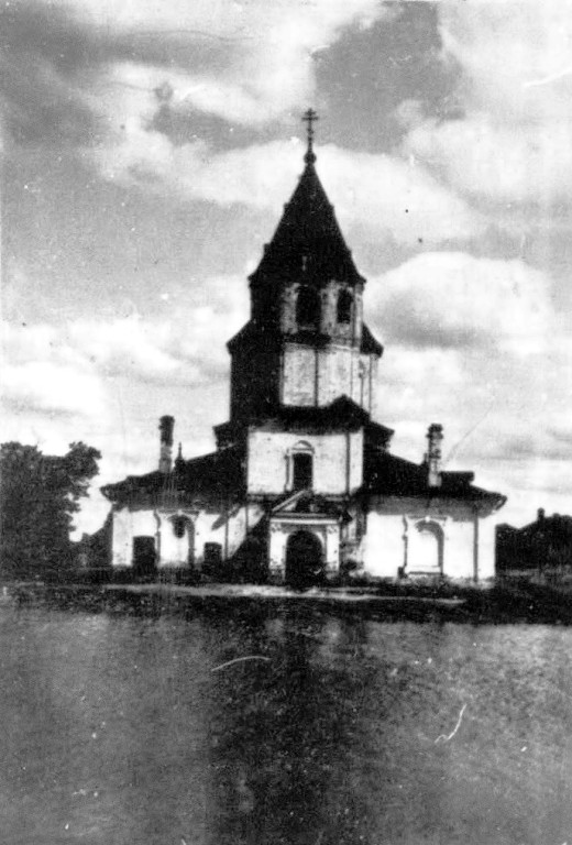 Церковь Троицы Живоначальной, Чистуха (Камешковский район, Владимирская область). архивная фотография, Колокольня церкви. https://ok.ru/group/54688790216718/album/55014068846606/864786685454