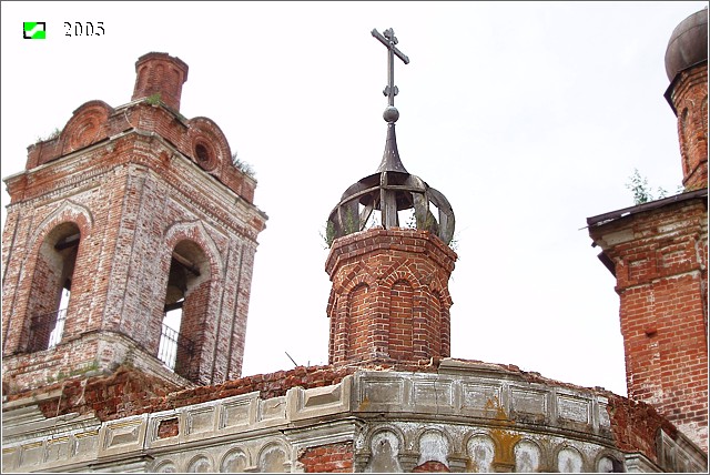 Церковь Казанской иконы Божией Матери, Палашкино (Камешковский район, Владимирская область). архитектурные детали, Юго-восточная глава трапезной