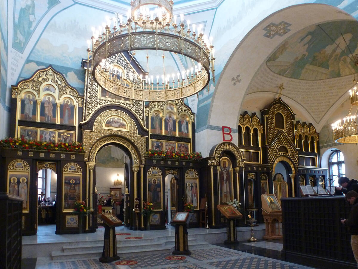 Церковь Николая Чудотворца на Трёх Горах (в Новом Ваганькове), Пресненский (Центральный административный округ (ЦАО), г. Москва). интерьер и убранство, Новый иконостас.