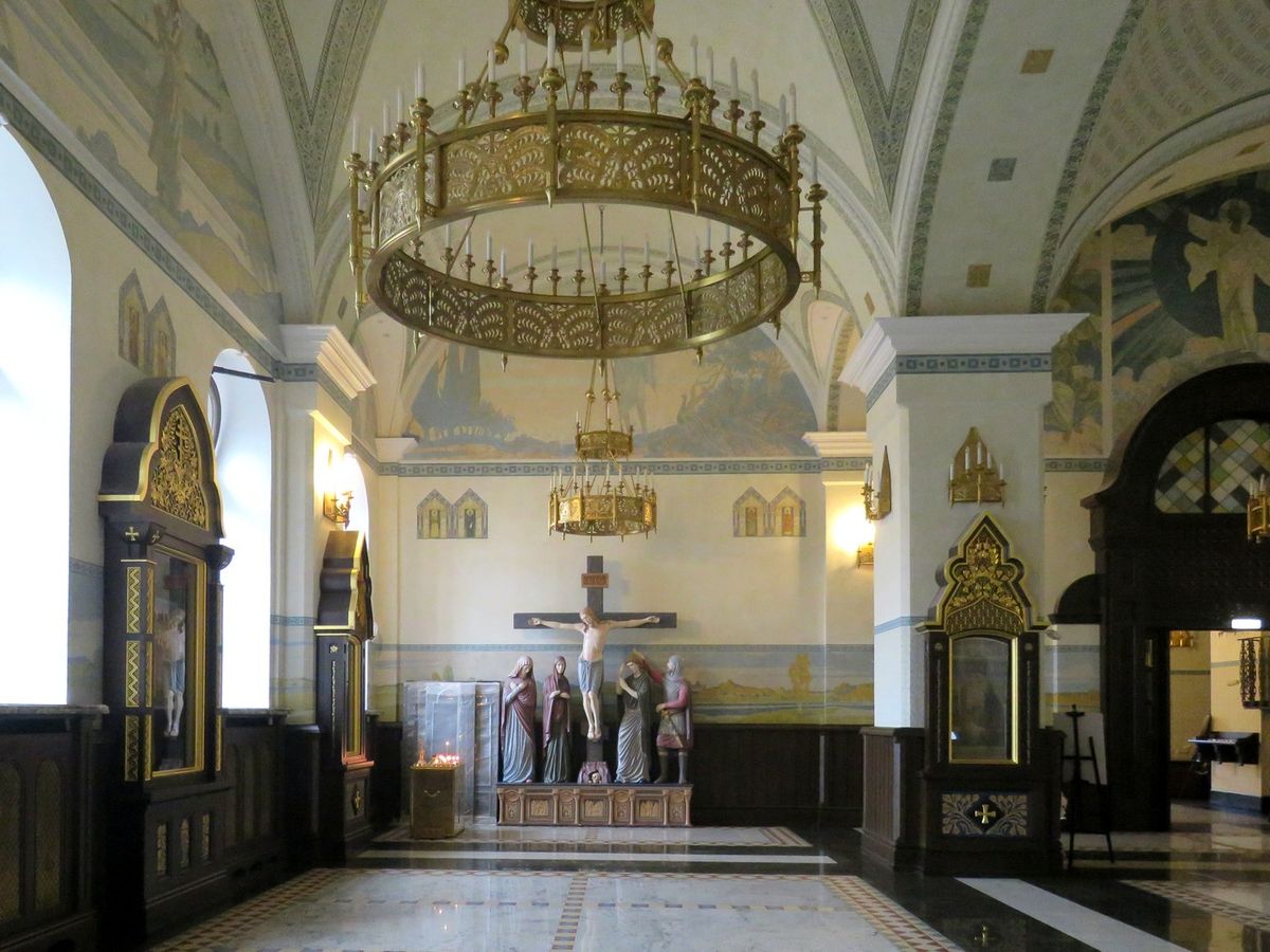 Церковь Николая Чудотворца на Трёх Горах (в Новом Ваганькове), Пресненский (Центральный административный округ (ЦАО), г. Москва). интерьер и убранство, Интерьер трапезной