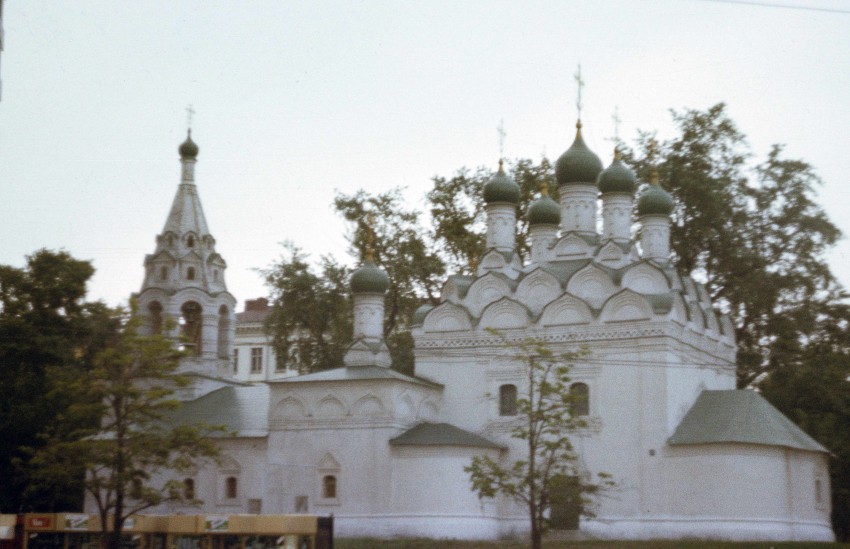 Церковь Симеона Столпника на Поварской, Арбат (Центральный административный округ (ЦАО), г. Москва). документальные фотографии