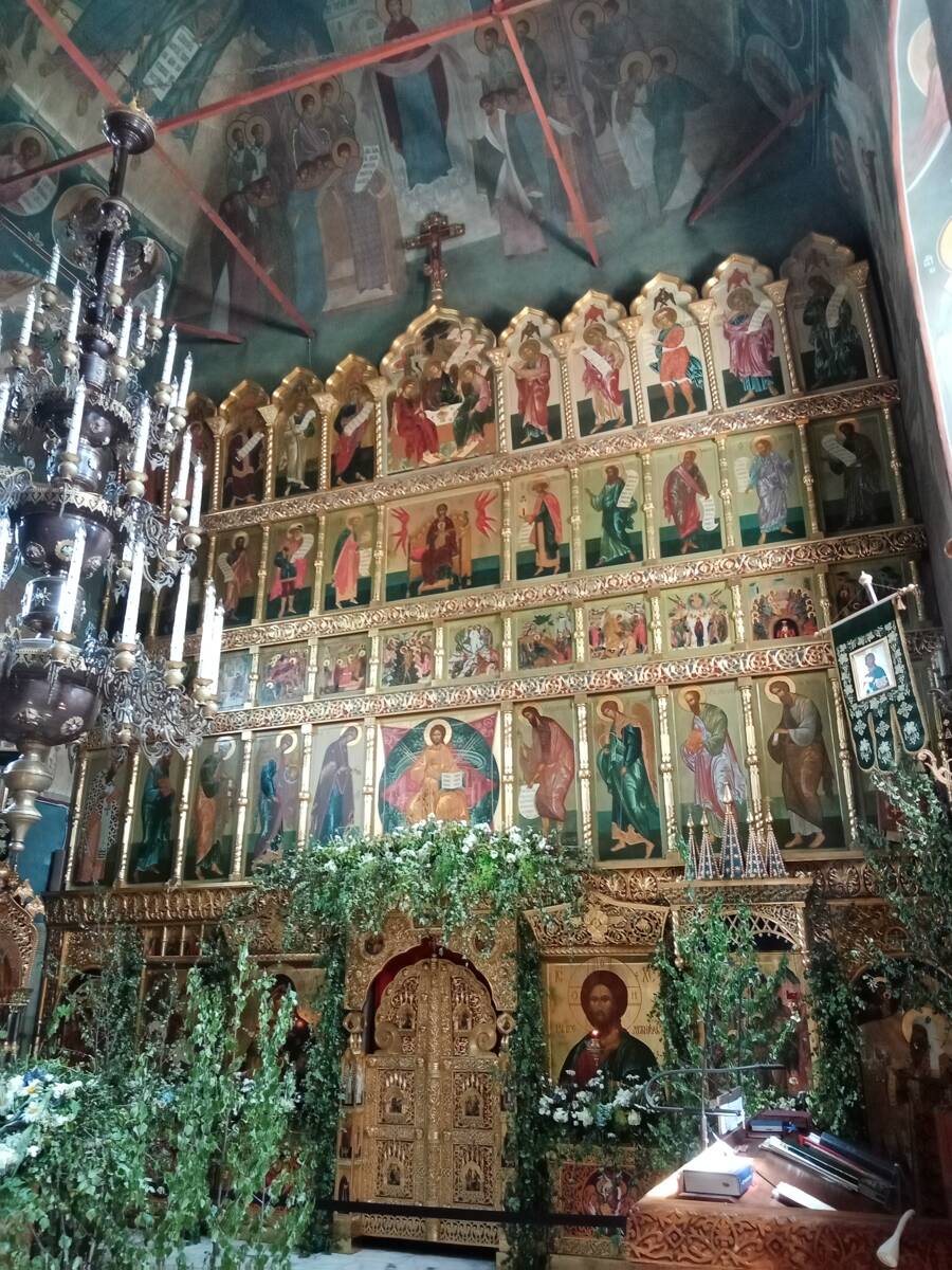 Церковь Симеона Столпника на Поварской, Арбат (Центральный административный округ (ЦАО), г. Москва). интерьер и убранство, Вид на иконостас