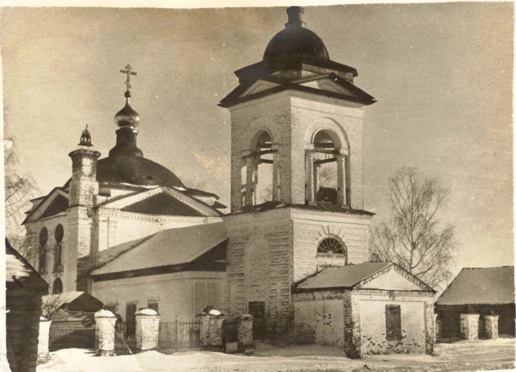 Церковь Грузинской иконы Божией Матери, Краснознаменский (Камешковский район, Владимирская область). архивная фотография, Фото середины 20 века