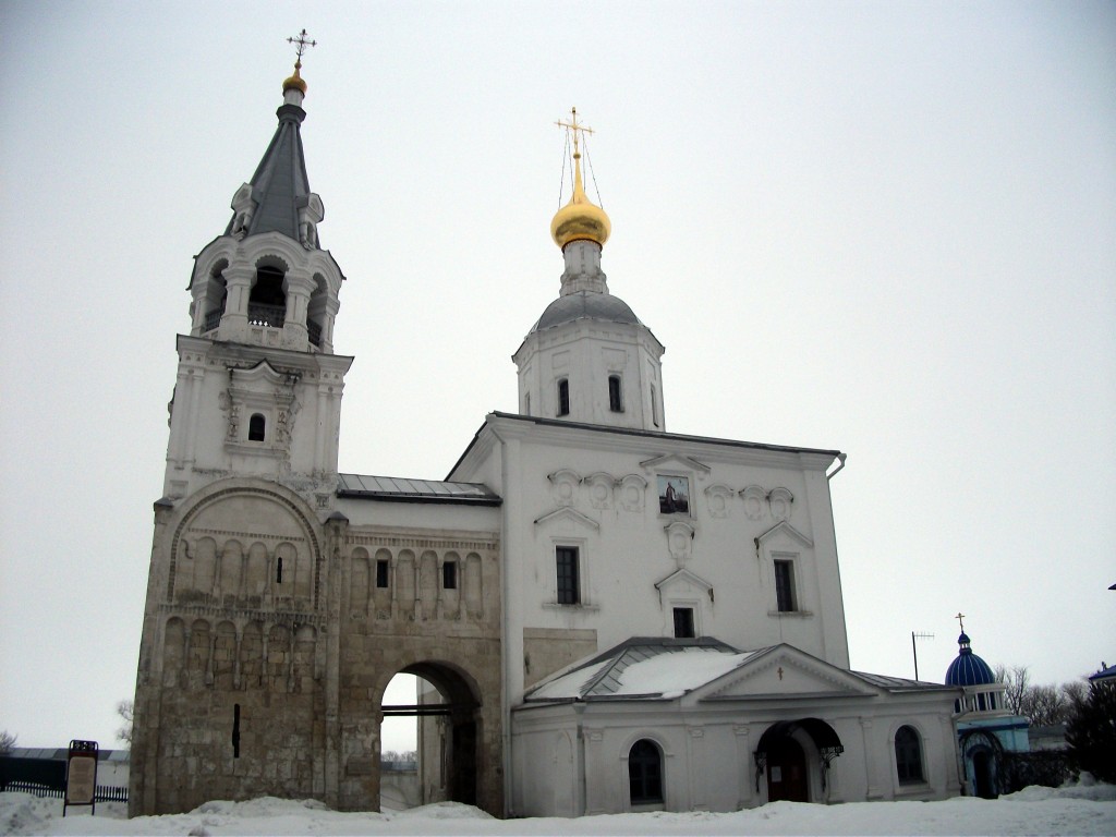 Боголюбский женский монастырь. Собор Рождества Пресвятой Богородицы, Боголюбово (Суздальский район, Владимирская область). фасады