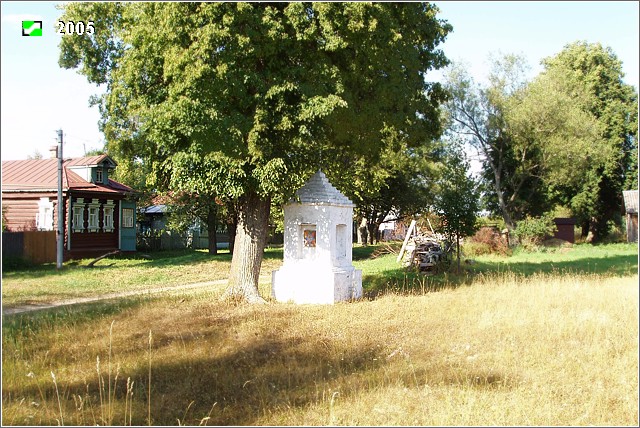 Неизвестная часовня, Семенигино (Камешковский район, Владимирская область). фасады, Общий вид с юго-запада