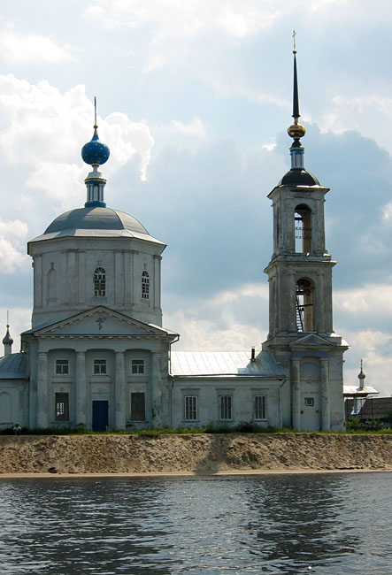 Белый Городок. Церковь Иерусалимской иконы Божией Матери. фасады