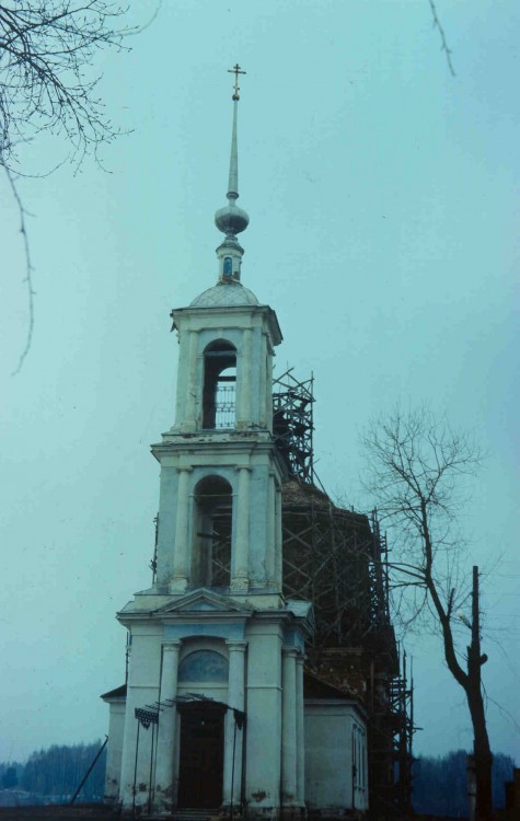 Белый Городок. Церковь Иерусалимской иконы Божией Матери. фасады, 1993