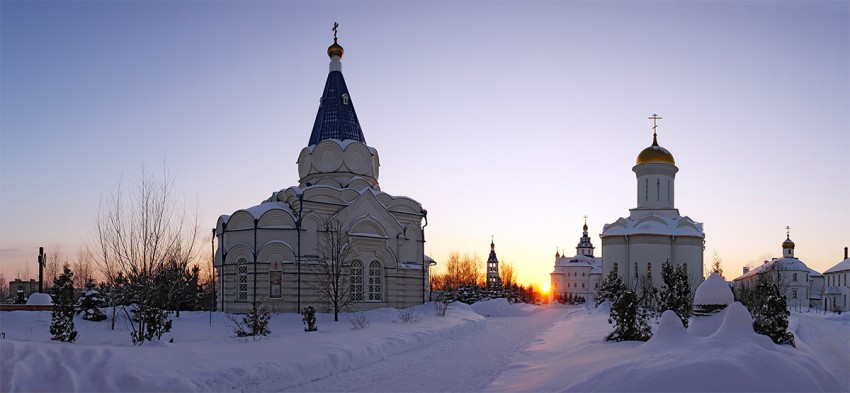 Успенский Зилантов монастырь, Кировский район (Казань, город, Республика Татарстан). художественные фотографии, в лучах заходящего солнца