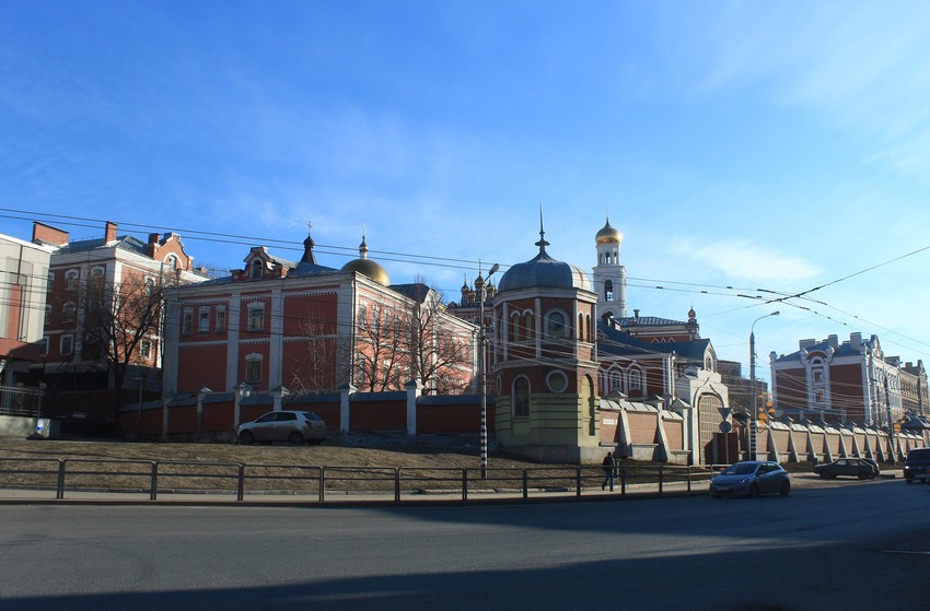 Иверский женский монастырь, Самара (Самара, город, Самарская область). дополнительная информация, Вид с Ульяновского спуска