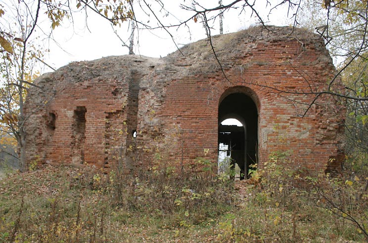 Церковь Троицы Живоначальной, Анисово Городище (Кировский район, Калужская область). фасады