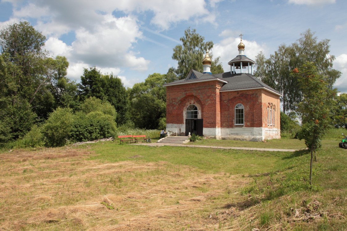 Церковь Троицы Живоначальной, Анисово Городище (Кировский район, Калужская область). фасады
