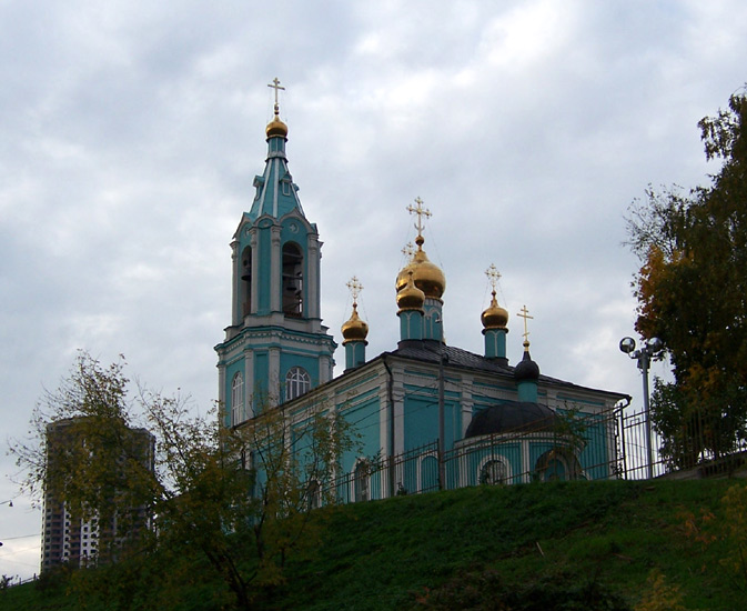 Крылатское. Церковь Рождества Пресвятой Богородицы в Крылатском. фасады