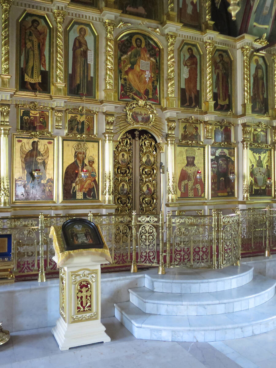 Церковь Рождества Пресвятой Богородицы в Крылатском, Крылатское (Западный административный округ (ЗАО), г. Москва). интерьер и убранство, Царские врата