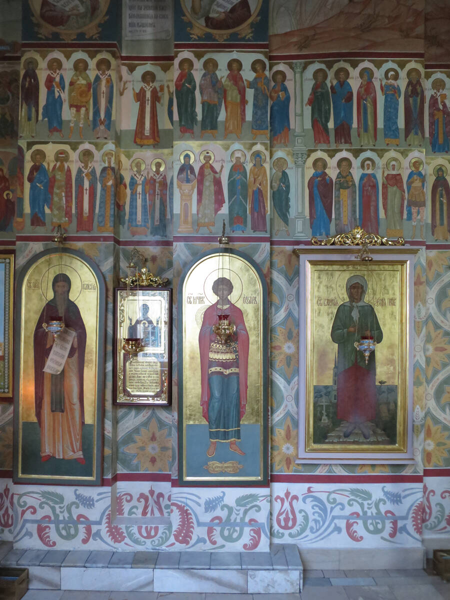 Церковь Рождества Пресвятой Богородицы в Крылатском, Крылатское (Западный административный округ (ЗАО), г. Москва). интерьер и убранство, Интерьер трапезной