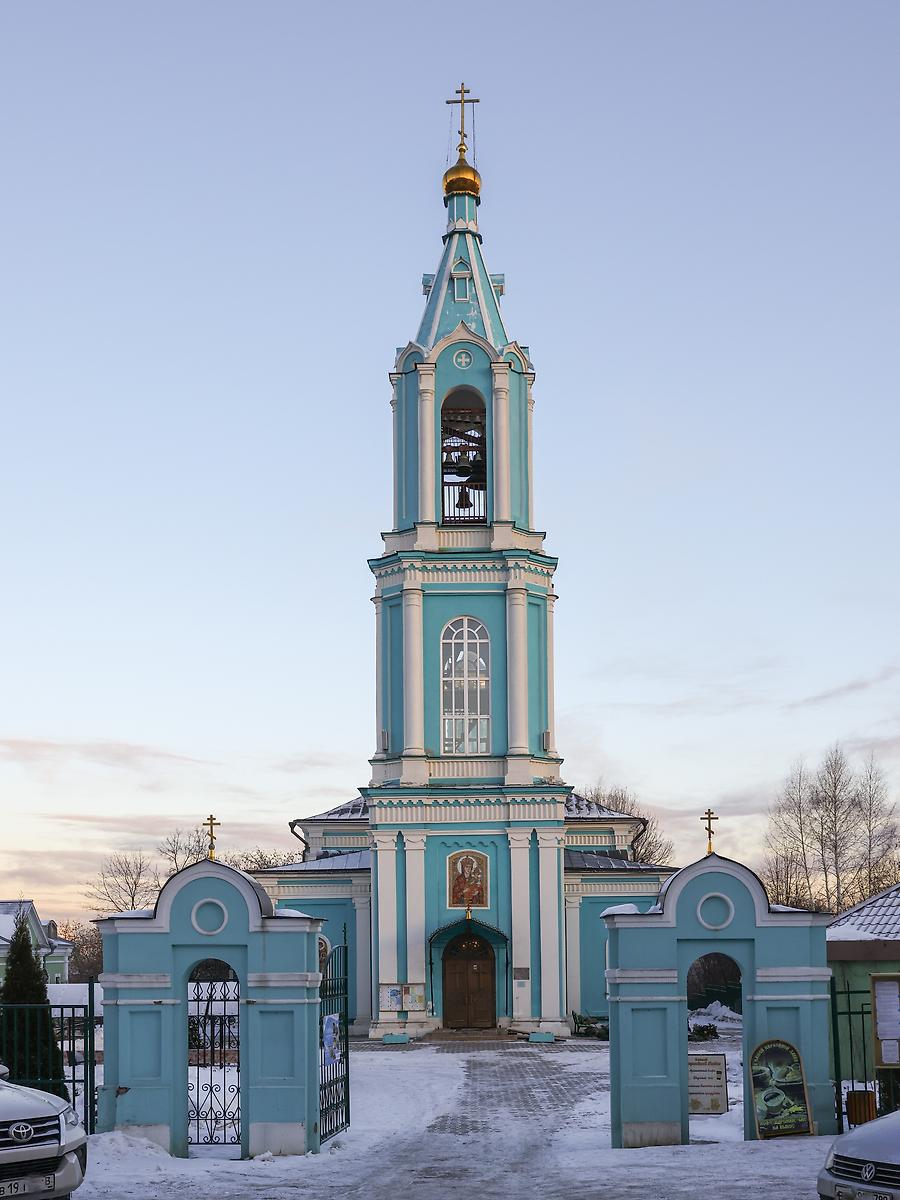 фасады. Церковь Рождества Пресвятой Богородицы в Крылатском, Крылатское (Западный административный округ (ЗАО), г. Москва)