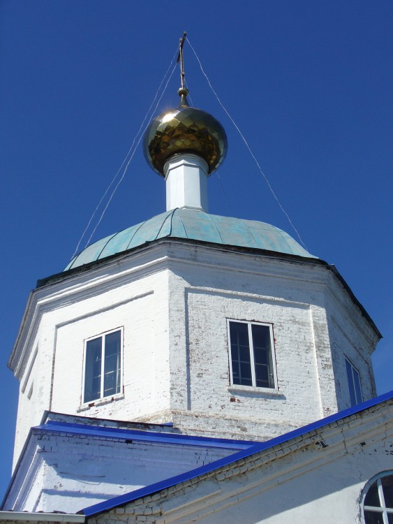 Церковь Николая Чудотворца, Верхний Услон (Верхнеуслонский район, Республика Татарстан). архитектурные детали, Завершение основного объема