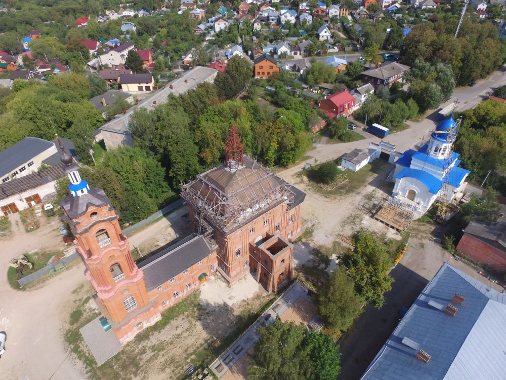 Лаврентьев монастырь, Калуга (Калуга, город, Калужская область). общий вид в ландшафте