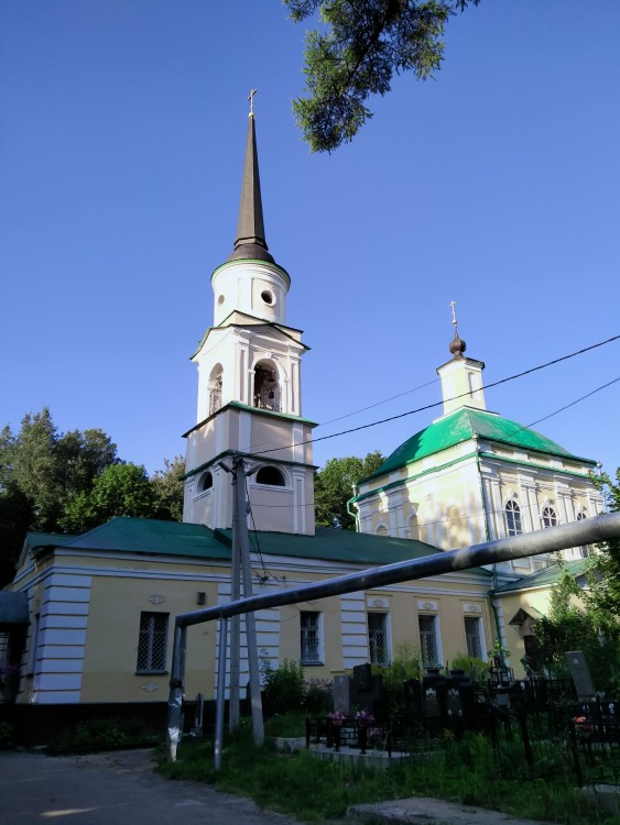 Калуга. Церковь Петра и Павла. фасады