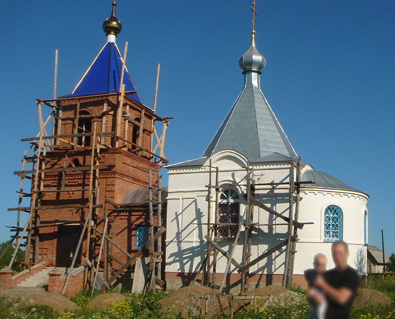 Церковь Троицы Живоначальной, Афинеево (Юрьев-Польский район, Владимирская область). фасады, Почти достроили